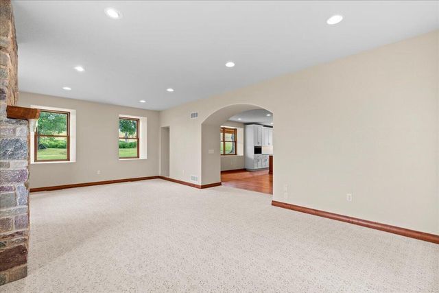 W3940 Campbell DRIVE, Campbellsport, WI 53010