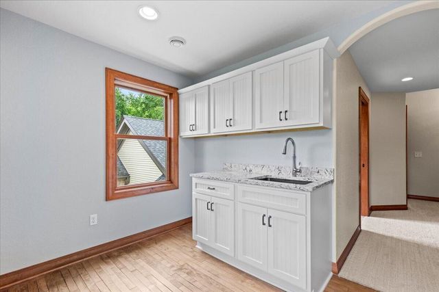 W3940 Campbell DRIVE, Campbellsport, WI 53010