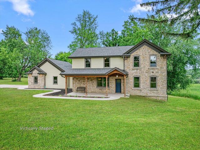 W3940 Campbell DRIVE, Campbellsport, WI 53010