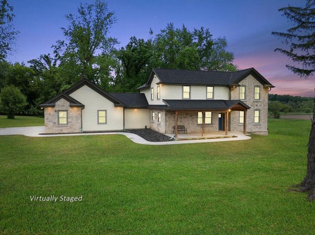 W3940 Campbell DRIVE, Campbellsport, WI 53010