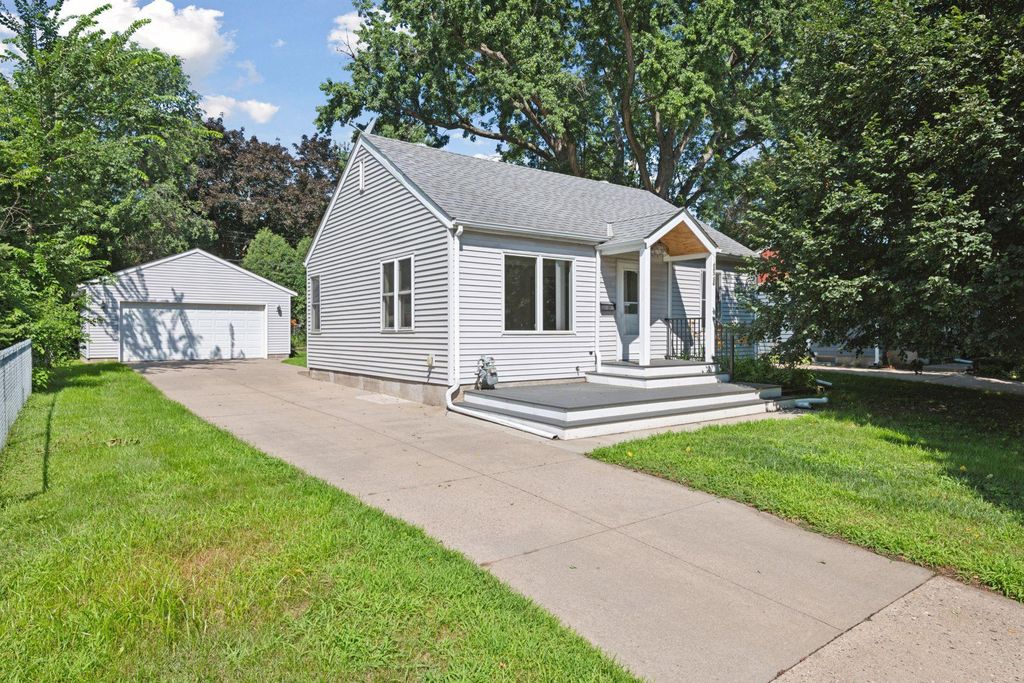 6528 James Avenue S, Richfield, MN 55423
