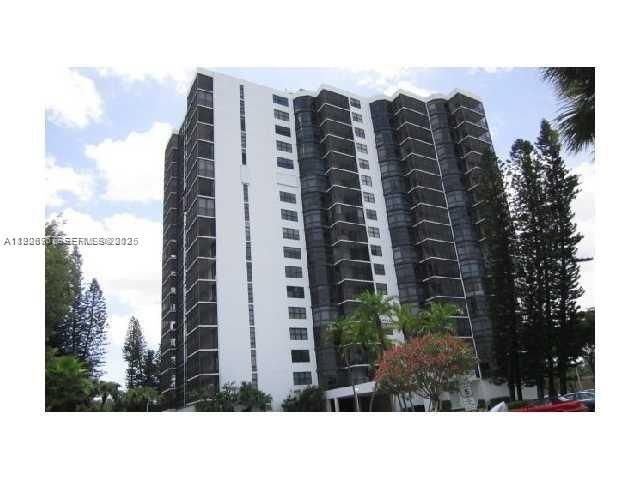 20100 W Country Club Dr 1606, Aventura, FL 33180