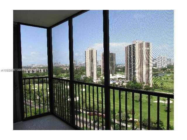 20100 W Country Club Dr 1606, Aventura, FL 33180
