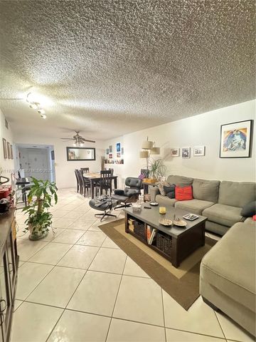 20100 W Country Club Dr 1606, Aventura, FL 33180