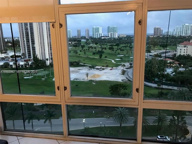 20100 W Country Club Dr 1606, Aventura, FL 33180
