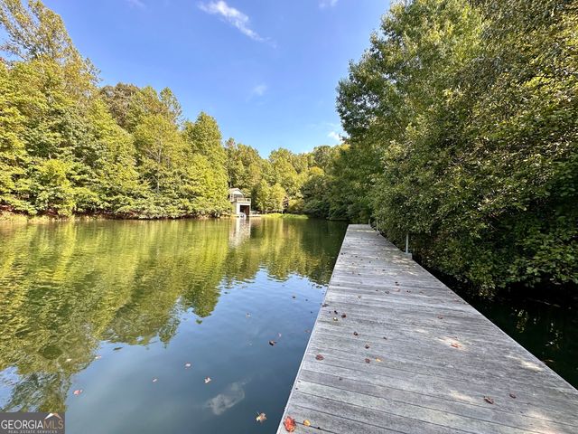 29 Forked Leaf Road, Cleveland, GA 30528