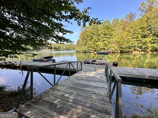 29 Forked Leaf Road, Cleveland, GA 30528