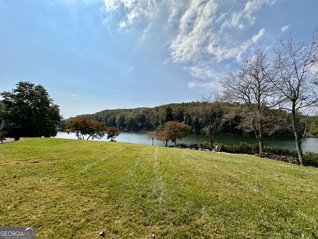 29 Forked Leaf Road, Cleveland, GA 30528