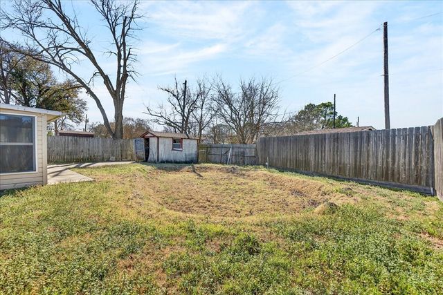 725 Melinda Drive, Mesquite, TX 75149