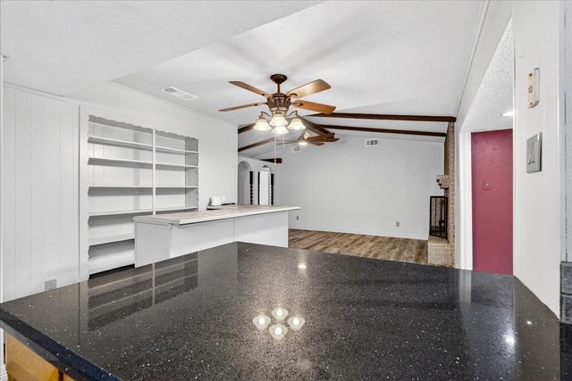 725 Melinda Drive, Mesquite, TX 75149