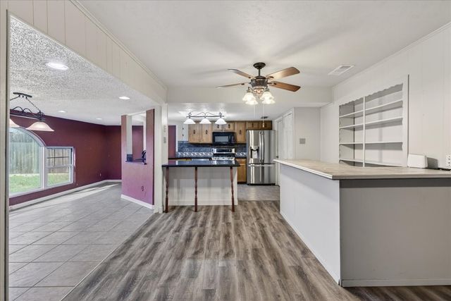 725 Melinda Drive, Mesquite, TX 75149