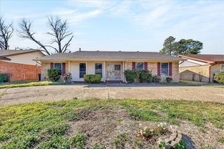 725 Melinda Drive, Mesquite, TX 75149