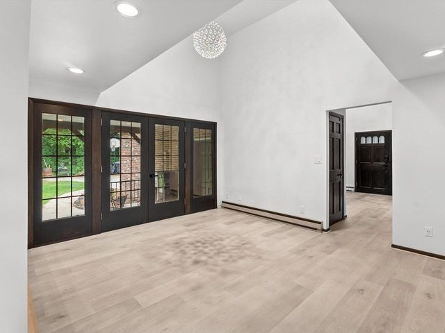 W1439 E Van Ess ROAD, Oostburg, WI 53070