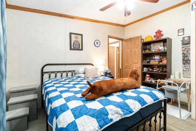 258 Echo Valley Road, Lily, KY 40740