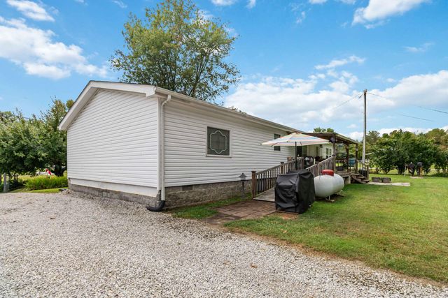 258 Echo Valley Road, Lily, KY 40740