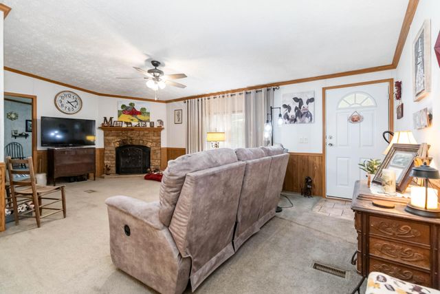 258 Echo Valley Road, Lily, KY 40740