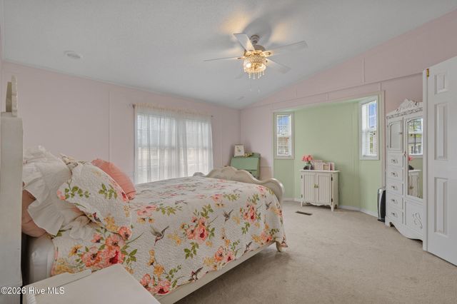 1085 Waterview Lane, Calabash, NC 28467