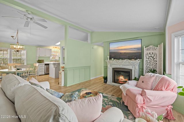 1085 Waterview Lane, Calabash, NC 28467