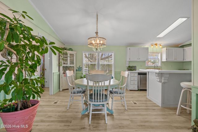 1085 Waterview Lane, Calabash, NC 28467