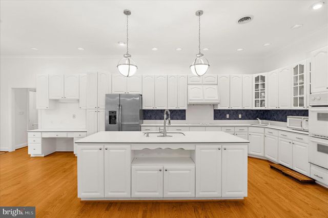 1010 CARSON DR, Huntingtown, MD 20639