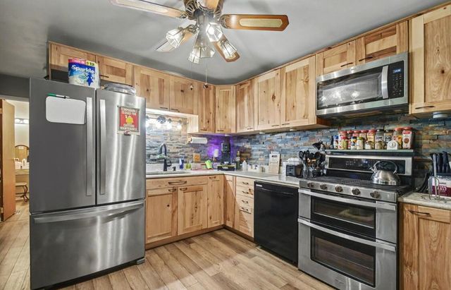 512 Springfield Circle, Niles City, MI 49120