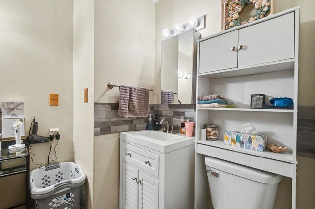 512 Springfield Circle, Niles City, MI 49120