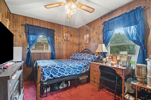 512 Springfield Circle, Niles City, MI 49120