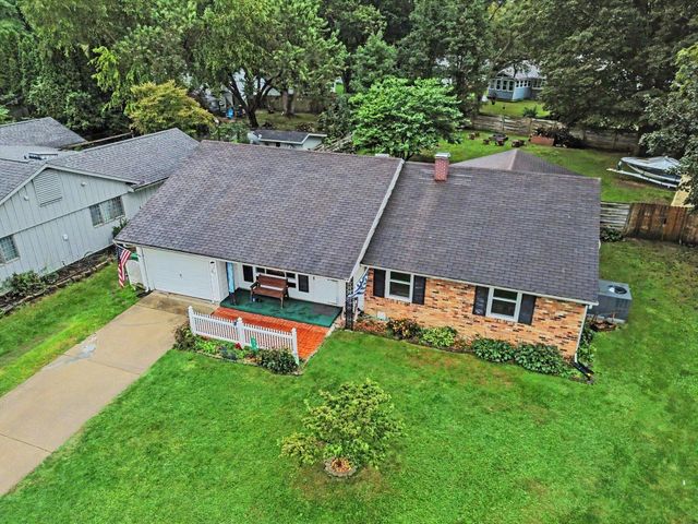 512 Springfield Circle, Niles City, MI 49120