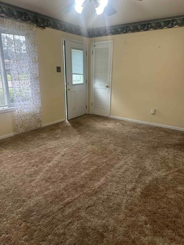 810 Greenbriar St, Deridder, LA 70634