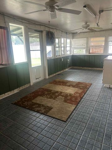 810 Greenbriar St, Deridder, LA 70634