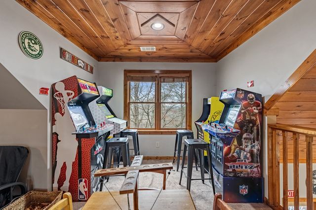 1503 Garnet Drive, Ellijay, GA 30540