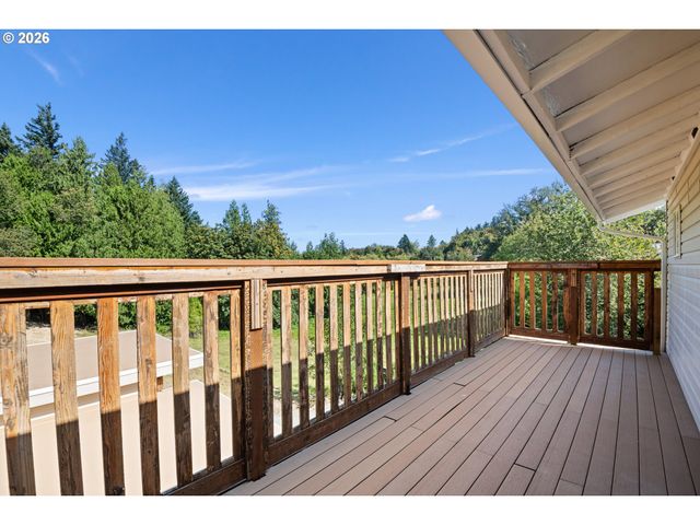 36723 E HIST COLUMBIA RIVER Hwy, Corbett, OR 97019