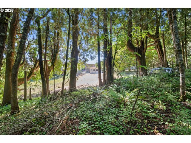 36723 E HIST COLUMBIA RIVER Hwy, Corbett, OR 97019