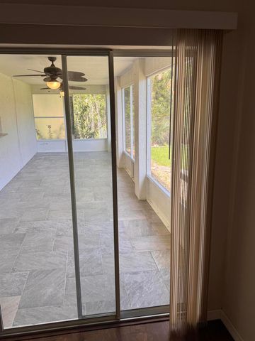 583 SE Jewell Street, Palm Bay, FL 32909