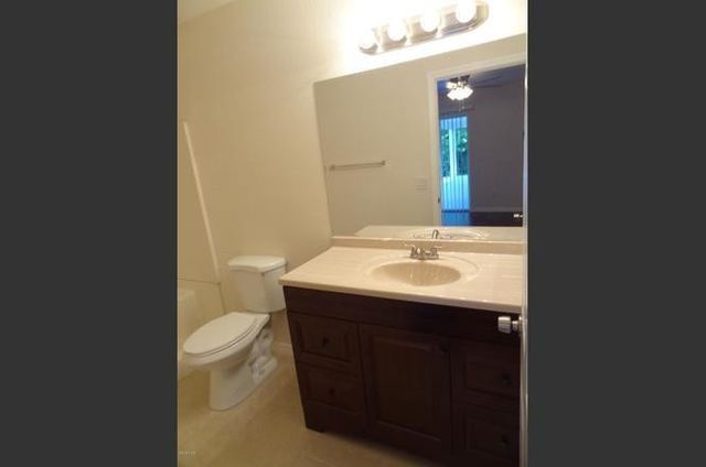 583 SE Jewell Street, Palm Bay, FL 32909