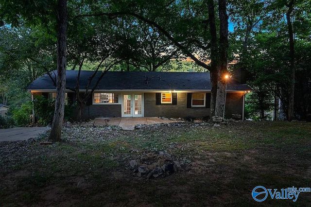 416 Owens Drive SE, Huntsville, AL 35801