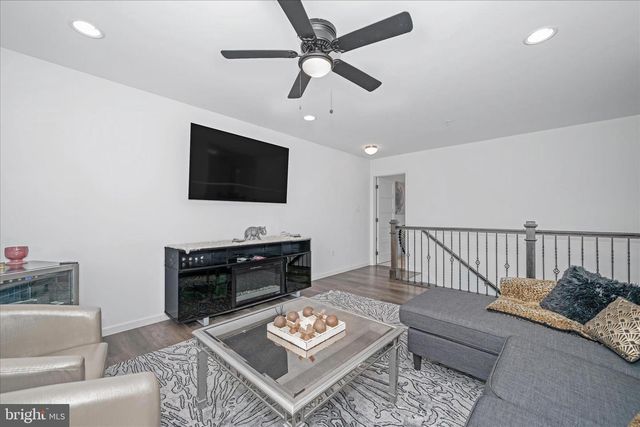 1388 ROCKY SPRINGS RD, Frederick, MD 21702