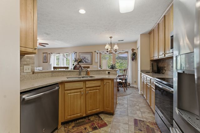 2733 Welshcrest Dr, Antioch, TN 37013