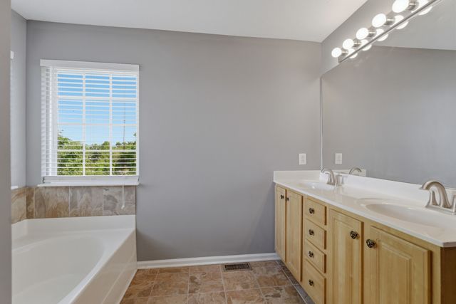 2733 Welshcrest Dr, Antioch, TN 37013