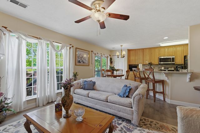 2733 Welshcrest Dr, Antioch, TN 37013