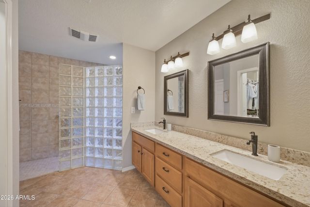 11419 E NAVARRO Avenue, Mesa, AZ 85209