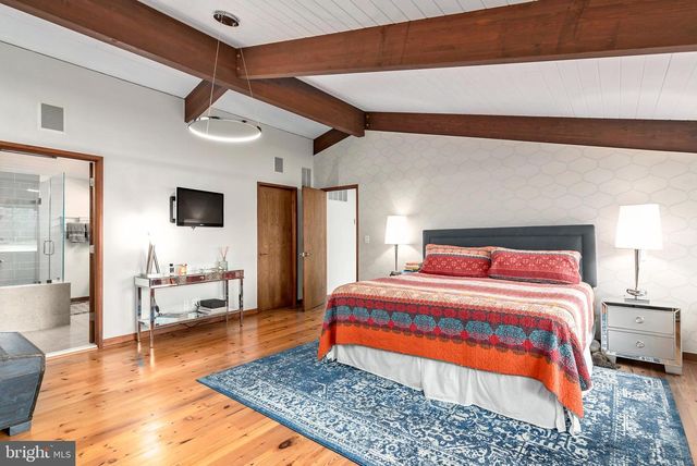 5837 IRISH CREEK RD, Royal Oak, MD 21662