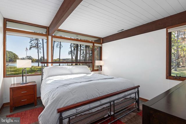 5837 IRISH CREEK RD, Royal Oak, MD 21662