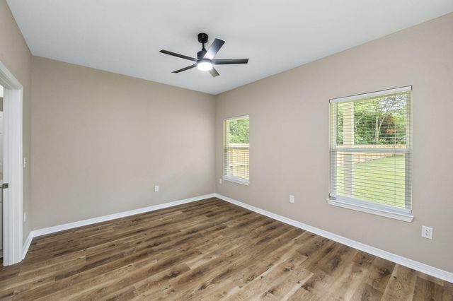 1359 E Chestnut Avenue, Crestview, FL 32539