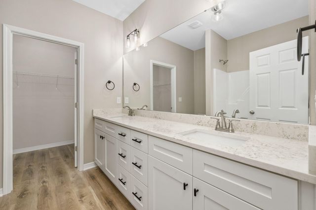 1359 E Chestnut Avenue, Crestview, FL 32539