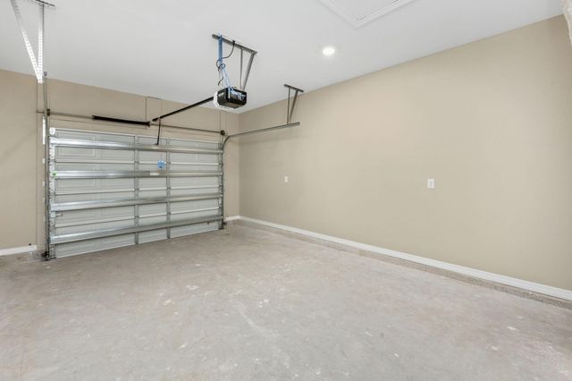 1359 E Chestnut Avenue, Crestview, FL 32539