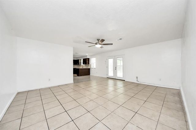 310 Harold Lane, Baytown, TX 77521