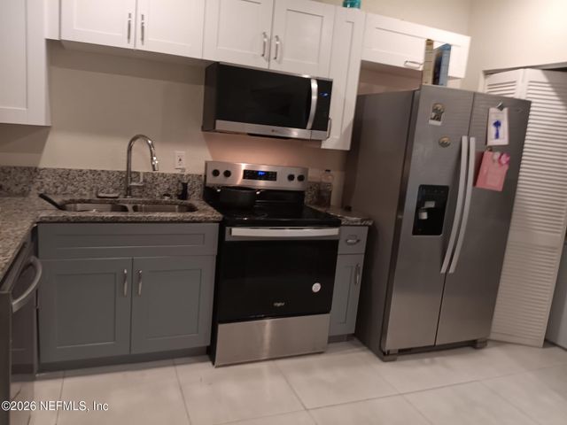 325 W 17TH Street, Jacksonville, FL 32206