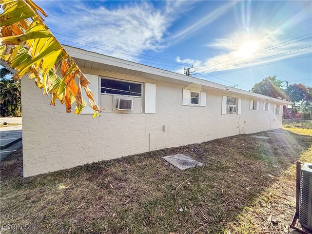 3744 Estelle AVE, Fort Myers, FL 33916