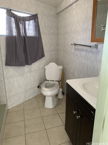 1565 Moani Street, Honolulu, HI 96819